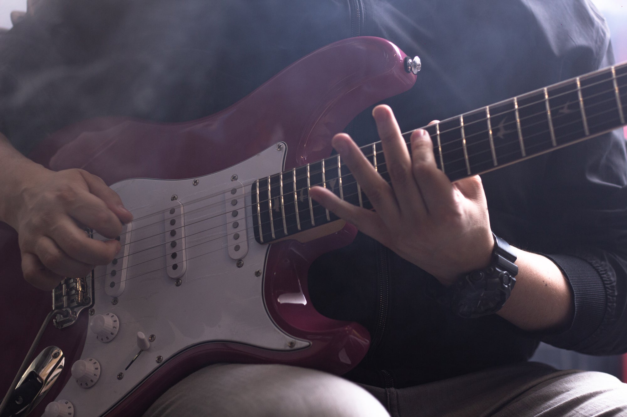 20 Tips para Comprar tu Primera Guitarra: Tu Viaje Musical Comienza Aquí